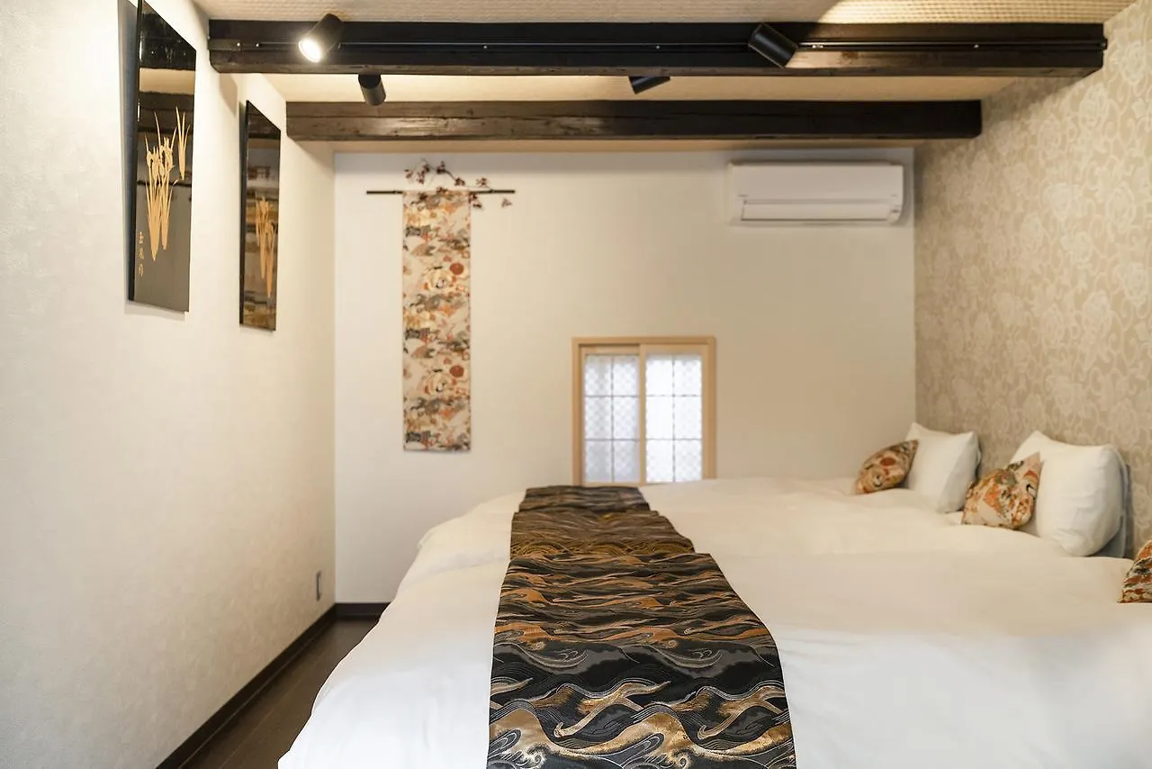 東山仁 Higashiyama Jin Hotel Kyoto 2*,  Japan