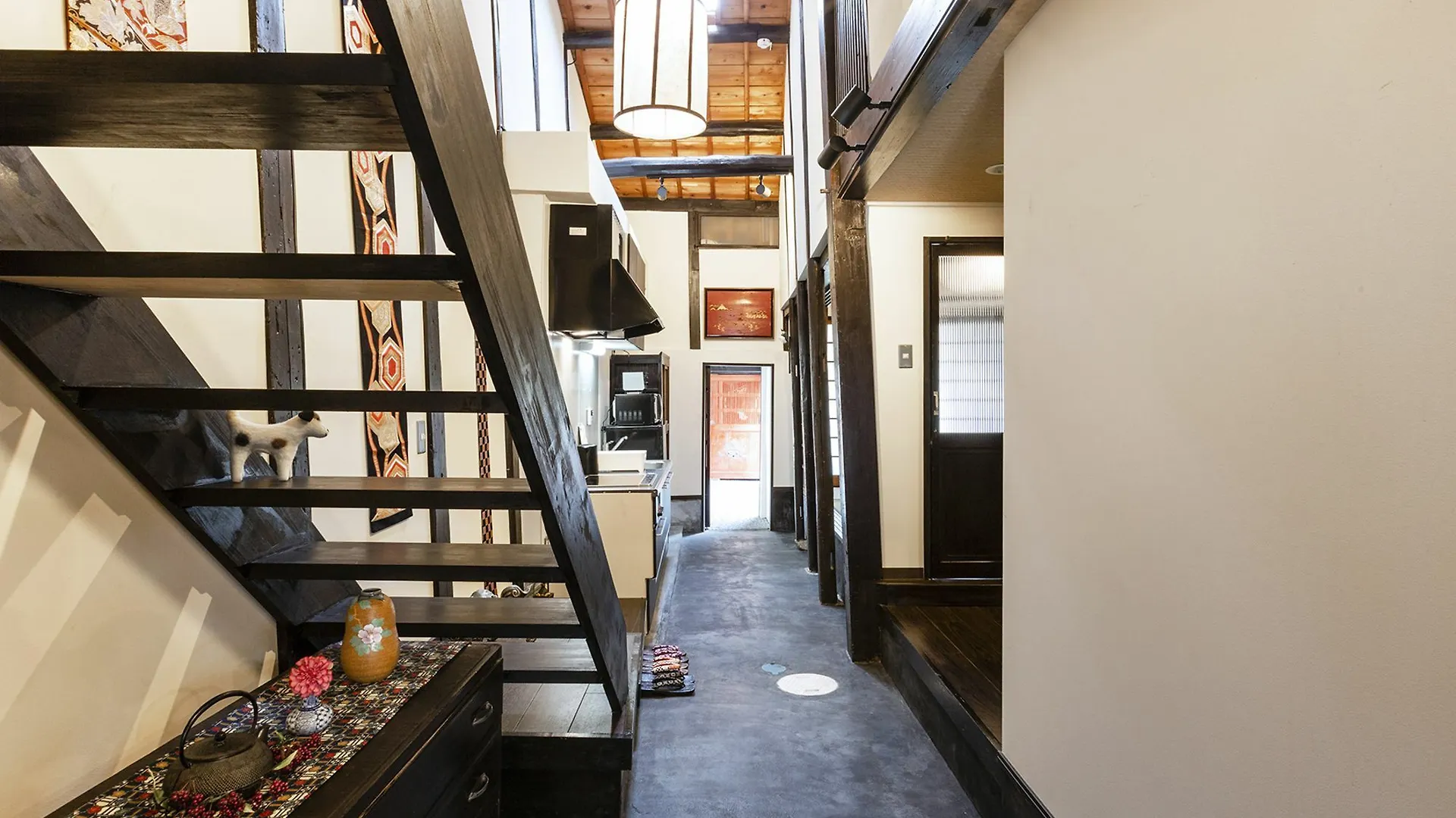 東山仁 Higashiyama Jin Hotel Kyoto 2*,  Japan